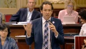 Marc Pons es conseller de Movilidad