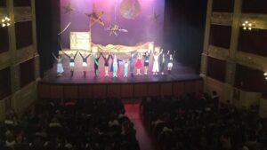 compa&ntilde;&iacute;a de danza Pasodos