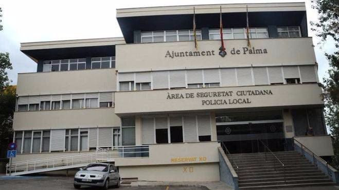 Imagen del edificio de la Policía Local de Palma en San Fernando