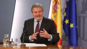 &Iacute;&ntilde;igo M&eacute;ndez de Vigo Ministro