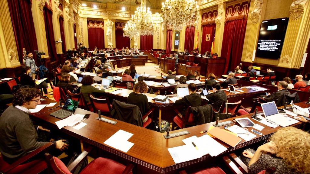Parlament 2016
