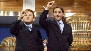 Los ni&ntilde;os que han cantado el segundo premio