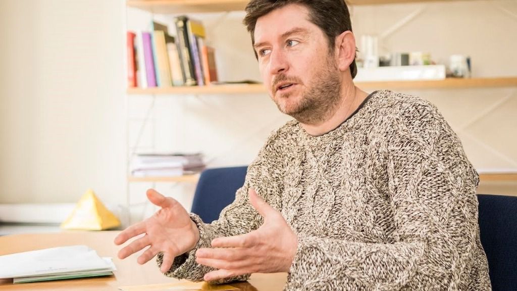 Imagen de la entrevista al líder de Podem por Europa Press