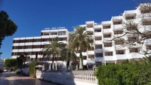 hotel tres torres santa eularia