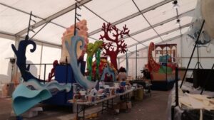 Se est&aacute;n dando los &uacute;ltimos retoques a las carrozas que participar&aacute;n este a&ntilde;o