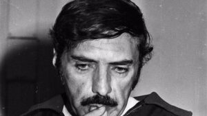 William Peter Blatty, autor de la novela en la que se bas&oacute; la pel&iacute;cula El Exorcista