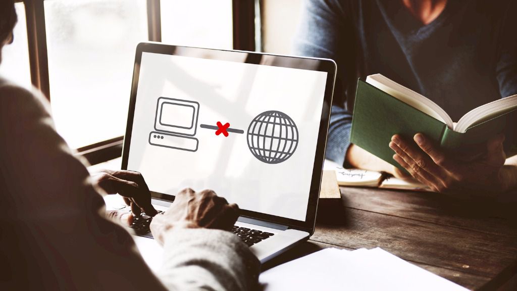 Internet ADSL banda ancha ordenador portátil pantalla libro