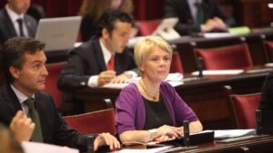 La exdiputada defiende el 'Principio de preferencia de los afiliados'