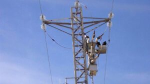 OCU aconseja la discriminaci&oacute;n horaria para ahorrar en la factura de la luz