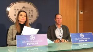 Marga Prohens y Juan Manuel Lafuente, diputados del PP