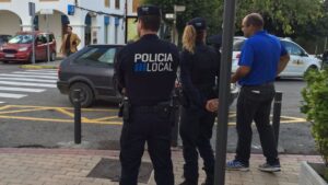 polic&iacute;a local