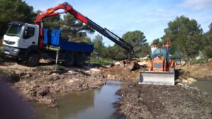 limpieza torrent de s'alga en formentera