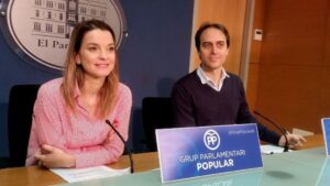 Marga Prohens junto a &Aacute;lvao Gij&oacute;n