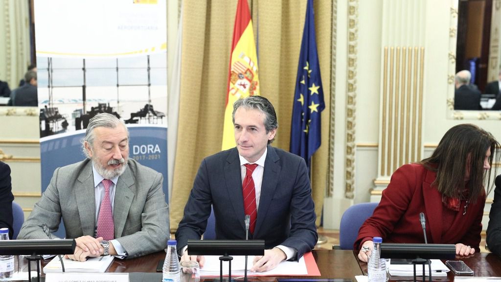 Íñigo de la Serna, en su reunión con las compañías aéreas