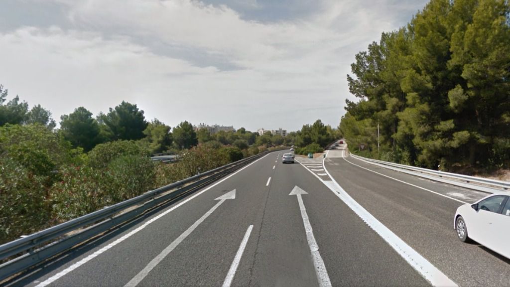 La mujer salió del arcén poco antes de llegar al tramo de entrada a Portals