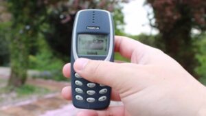 Nokia 3310 m&oacute;vil tel&eacute;fono