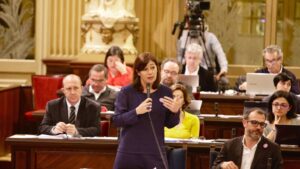 Armengol, este martes en el Parlament