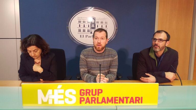 Més presenta la PNL