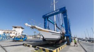 varadero puerto barco embarcaci&oacute;n