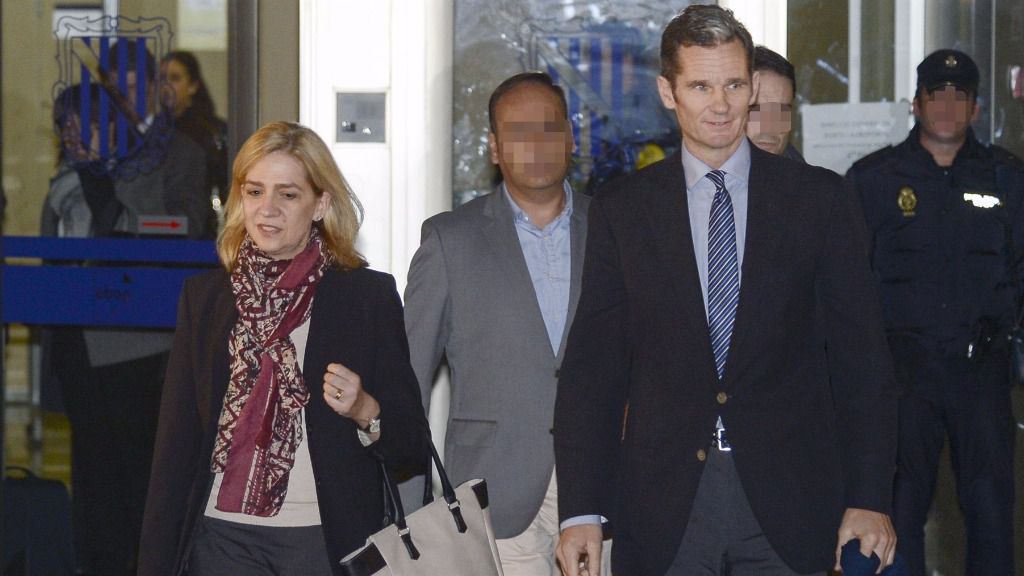 Manos Limpias pide 8 años para la infanta y Fiscalía, 16 para Urdangarín