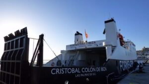 Cristo?bal Colo?n de Ibiza barco