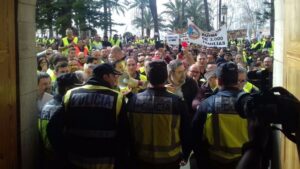 Los taxistas se sienten "menospreciados" por el director de Transportes