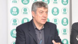 Antoni sacar&eacute;s, de FSIE