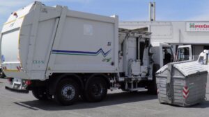 presentaci&oacute;n nueva maquinaria recogida basuras vila valoriza