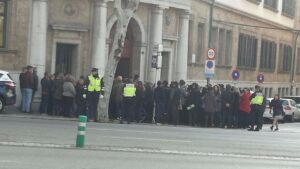 Imagen de la &uacute;ltima protesta de los funcionarios ante los juzgados de Palma