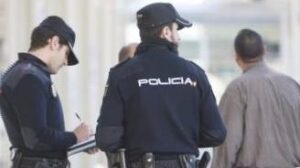 Polic&iacute;a Nacional