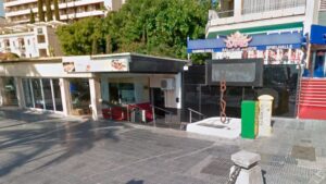 Entrada de la discoteca