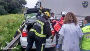 Los Bomberos de Mallorca intervienen para extraer a las v&iacute;ctimas