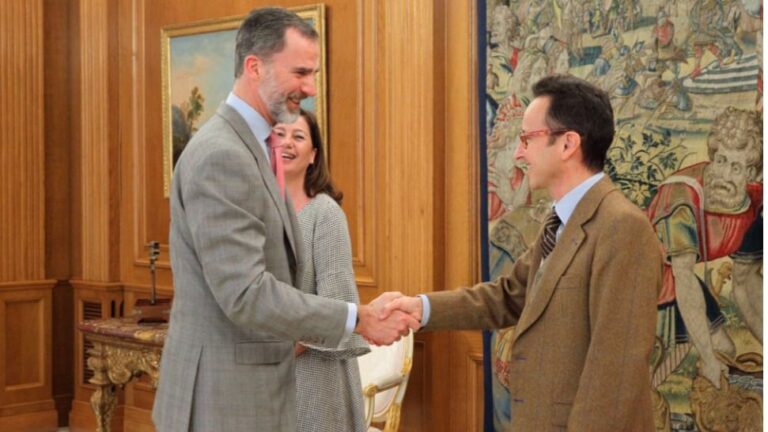 El nieto del artista y Armengol se han reunido con el Rey en Zarzuela