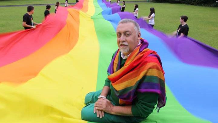 gilbert baker bandera gay