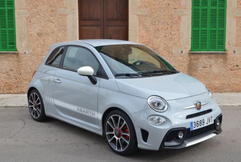Este color gris es uno de kis primeros que utilizó la deportiva marca italiana.