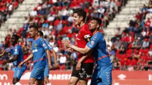 Yuste en una acci&oacute;n del partido