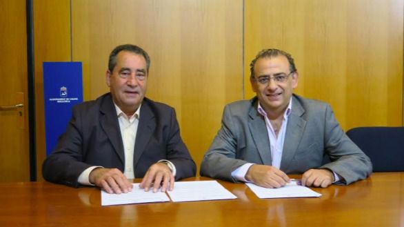Sebastià Darder junto al alcalde de Calvià