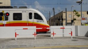 paso a nivel tren