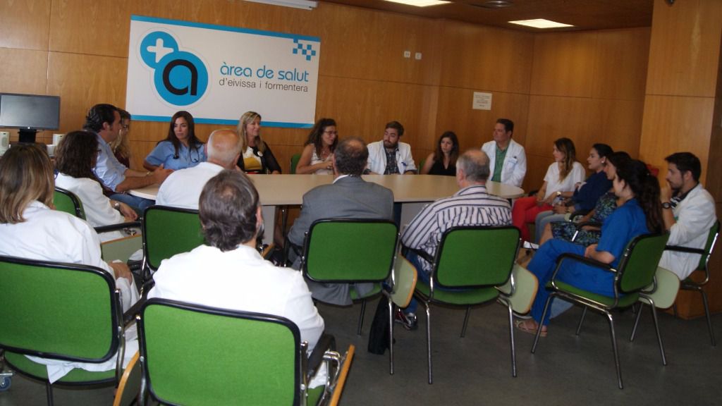 reunion conselleras gomez y costa en can misses