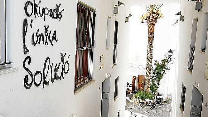 piso ocupado ibiza