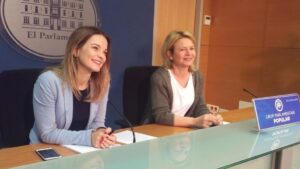 Prohens y Nuria Riera