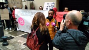 Una de las protestas de la plantila de los plat&oacute;s ib3