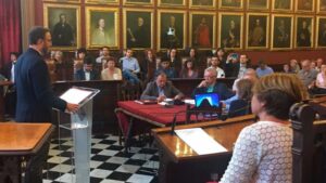 El alcalde de Ciutat durante su intervenci&oacute;n