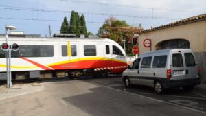 paso a nivel tren