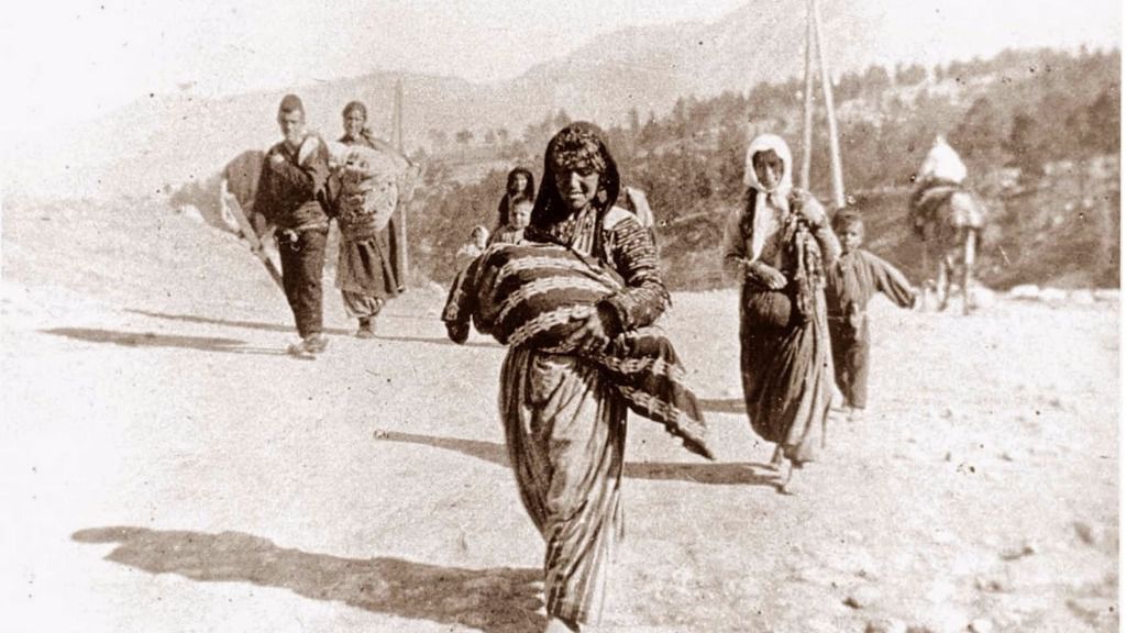 Imagen del éxodo armenio durante el genocidio