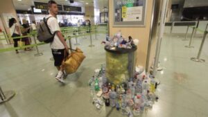 La situaci&oacute;n en todo el aeropuerto de Ibiza es completamente insalubre