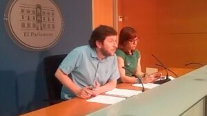 Los dos l&iacute;deres de Podem en las islas, en rueda de prensa