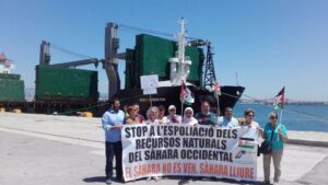 Vidal (M&eacute;s), Rosell&oacute; (PSIB), Maicas (Podem) Vericad (Guanyem) y Jurado (Podem), dando apoyo a Amics del Poble Sahrau&iacute;