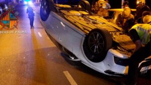 As&iacute; qued&oacute; el coche tras el accidente