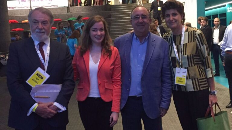 Foro Familia Balears en Cumbre Mundial en Budapest